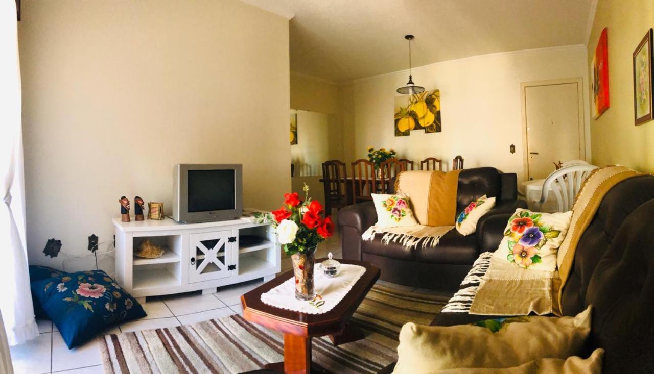 Apartamento Meia Praia - Итапема Екстериор снимка