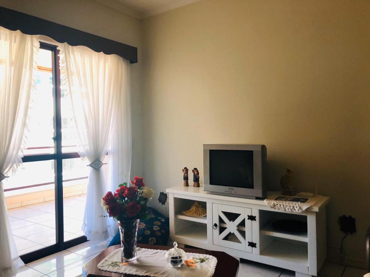 Apartamento Meia Praia - Итапема Екстериор снимка