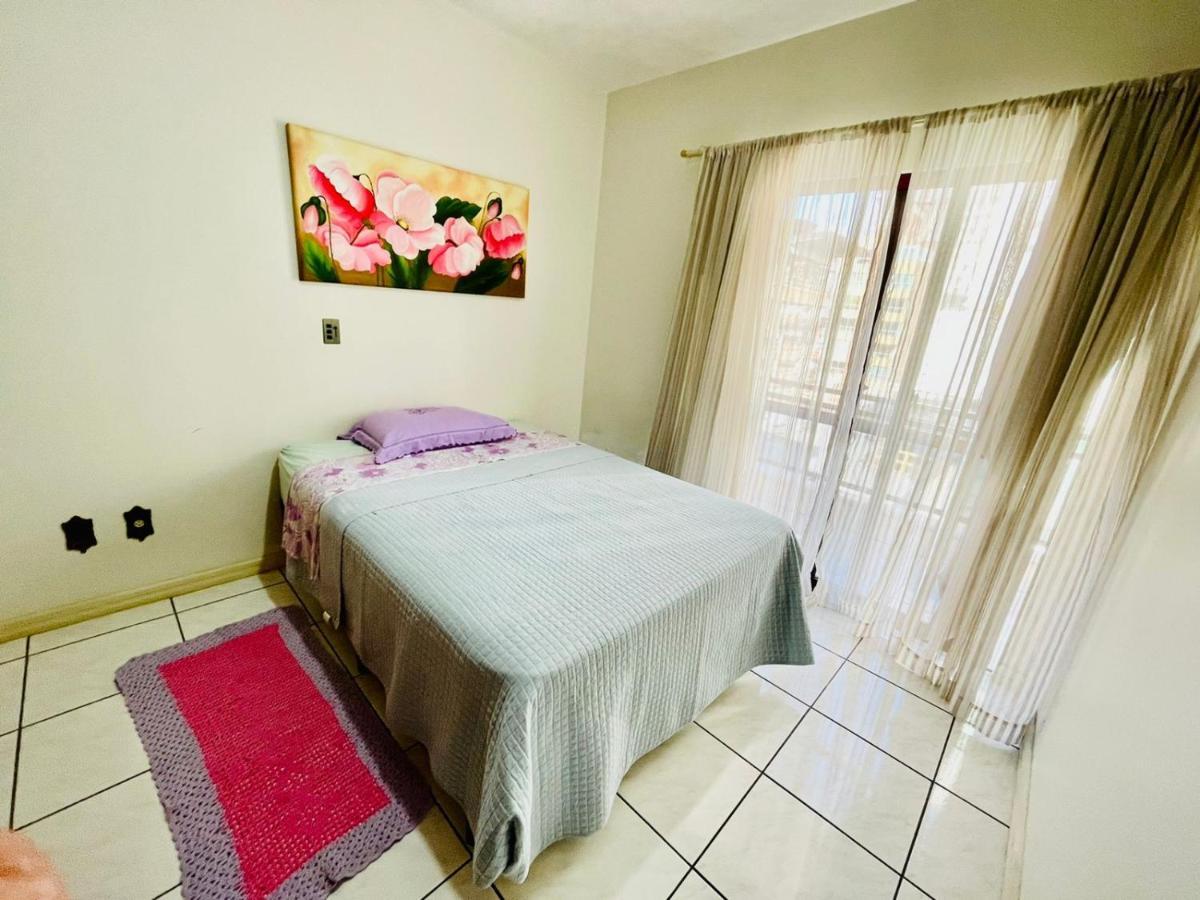 Apartamento Meia Praia - Итапема Екстериор снимка
